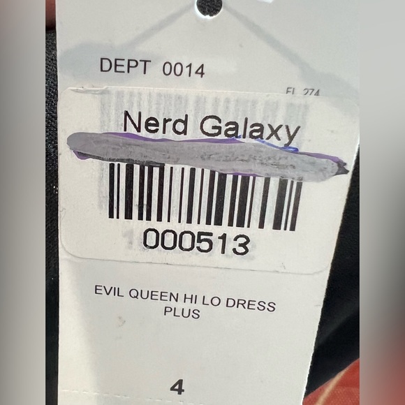 NWT-Hot Topic/Disney’s Evil Queen sleeveless hi lo dress size 4X - Picture 10 of 11